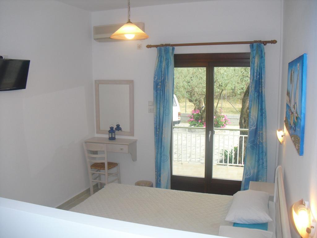Guesthouse Irene Афісос Екстер'єр фото